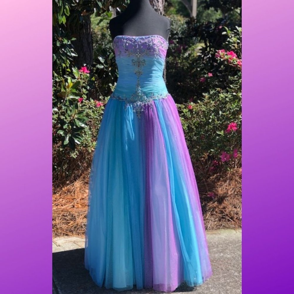 Jolene Strapless Rainbow Floor Length Prom Dress Size 8-10